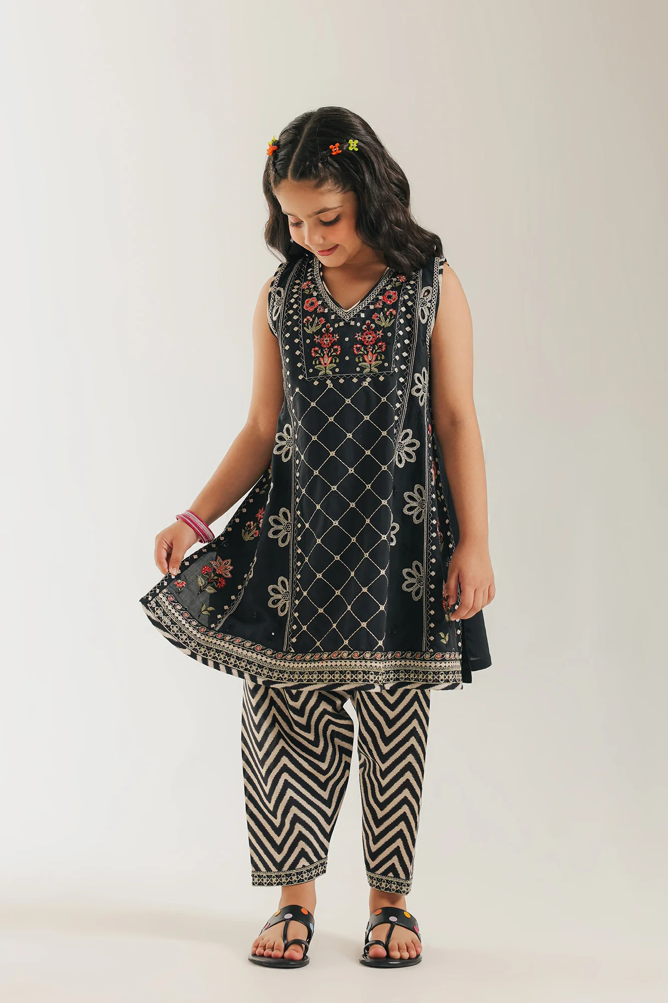 END OF SEASON SALE WINTER 2025 - KIDS BOUTIQUE